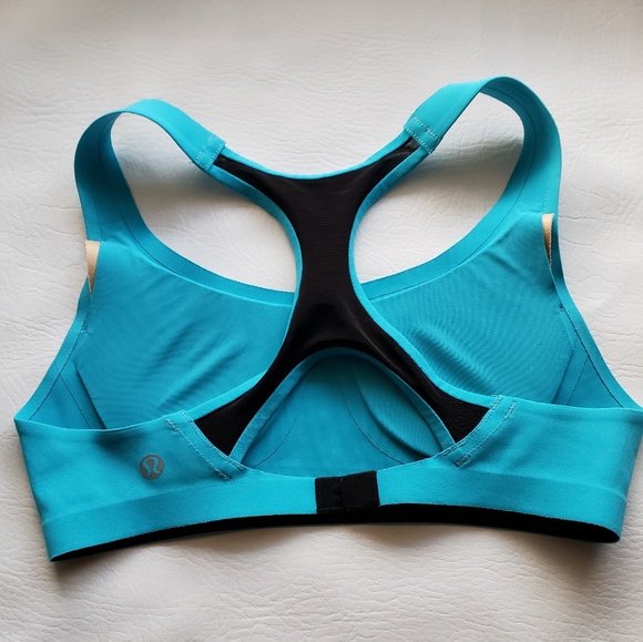 Lululemon bitty bracer spry blue size 34A. C - Picture 2 of 6